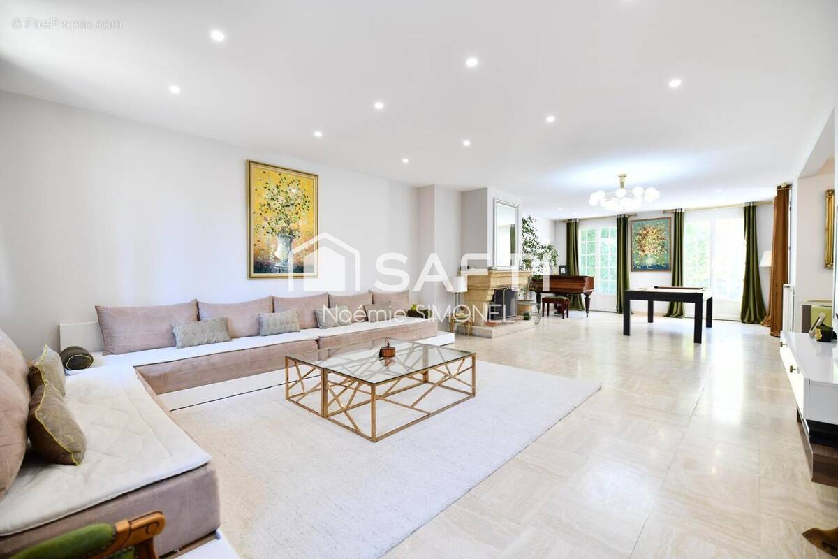 Photo 1 - Maison à CHILLY-MAZARIN