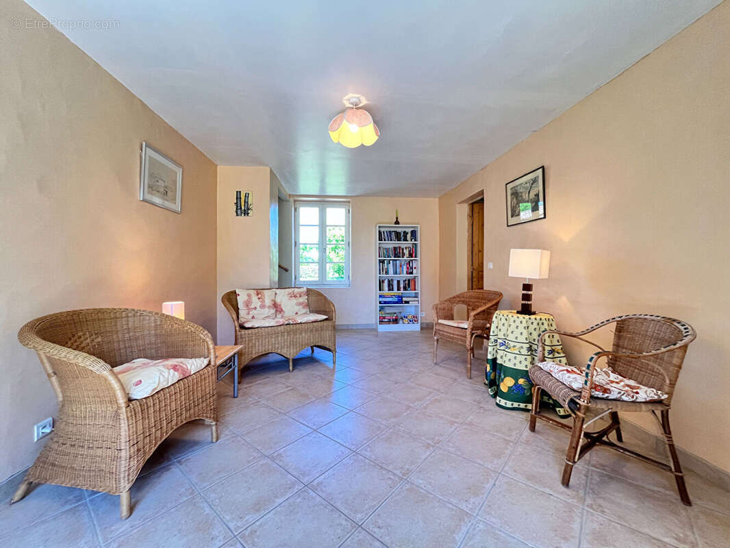 Maison en pierre entre Monpazier et Beaumont du Perigord - photo 11