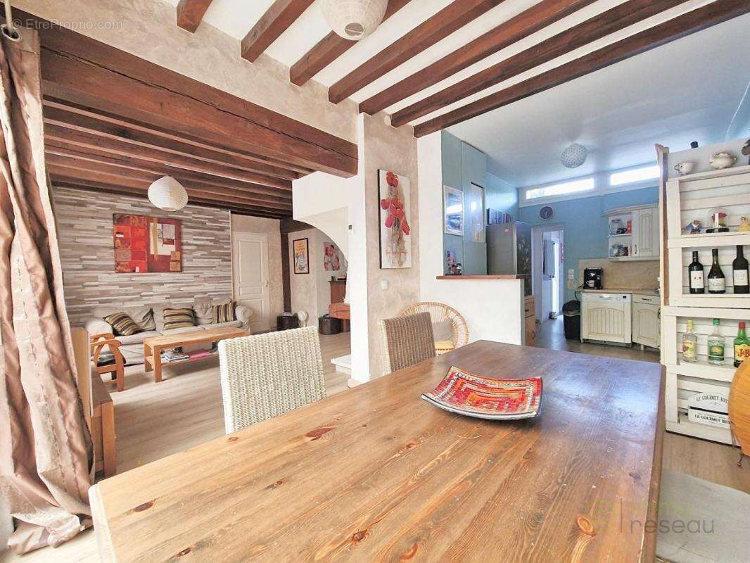 Maison 127 m² à Ozoir-La-Ferriere  - photo 3