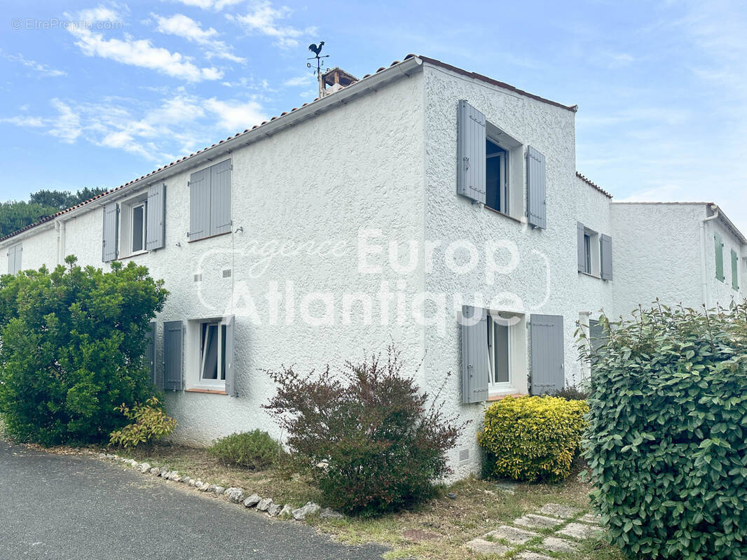 Maison à LES MATHES