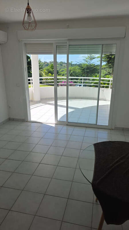 A vendre : Charmant Appartement T2 - 53,37 M2 avec sa terrasse et son jardin privatif - photo 7