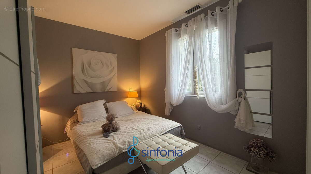 Maison à ARPAILLARGUES-ET-AUREILLAC