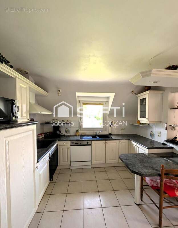 Photo 3 - Maison à PLOUNEVEZ-QUINTIN