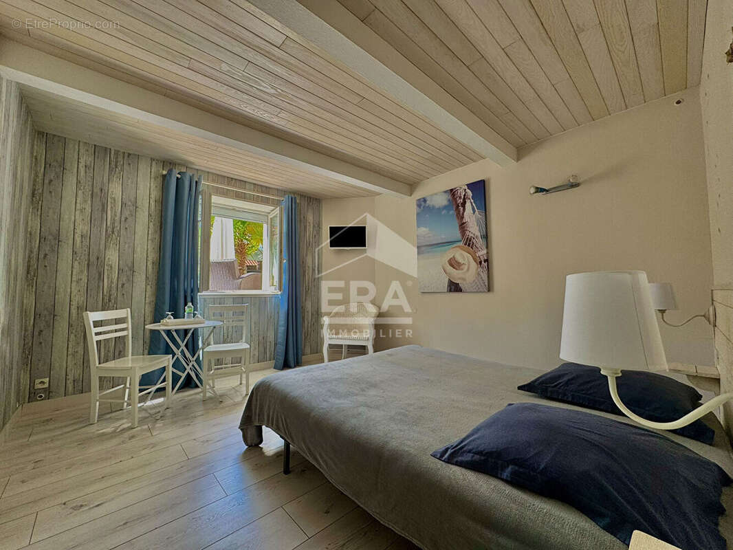 Maison à SAINT-GEORGES-DE-DIDONNE