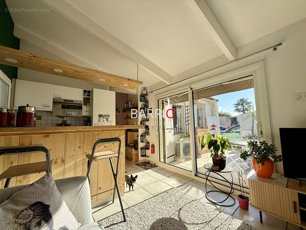 Maison à SAINT-CYPRIEN