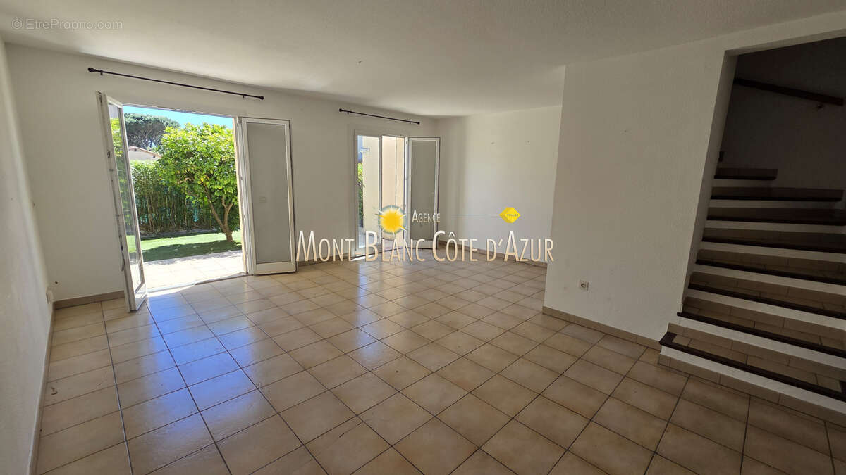 Jolie maison 4 pièces avec jardinet et garage - photo 4