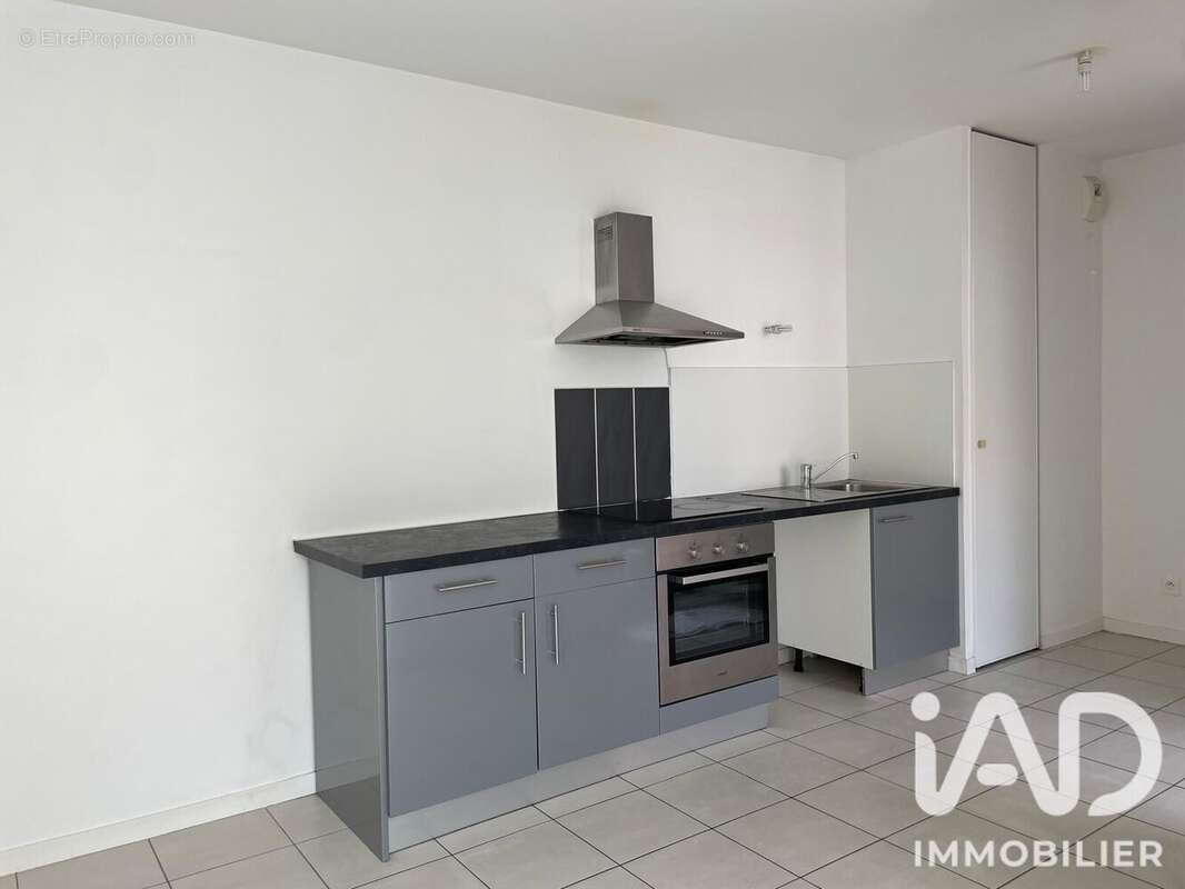 Photo 5 - Appartement à VAULX-EN-VELIN