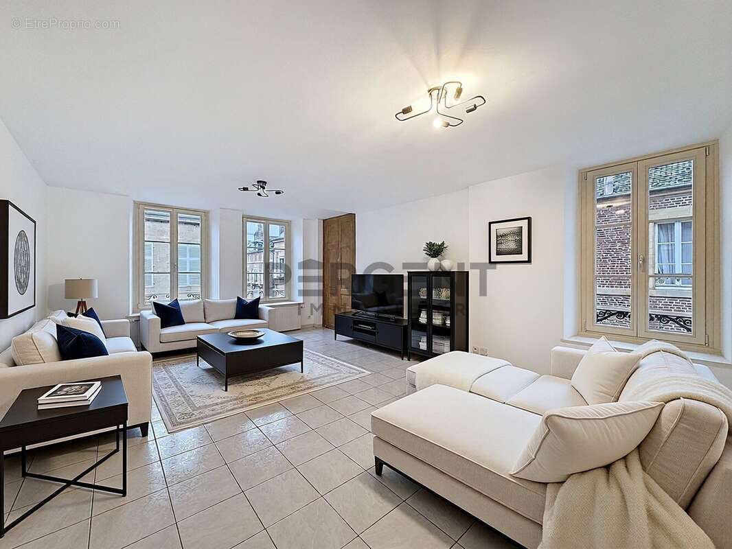 Appartement à CHARLEVILLE-MEZIERES