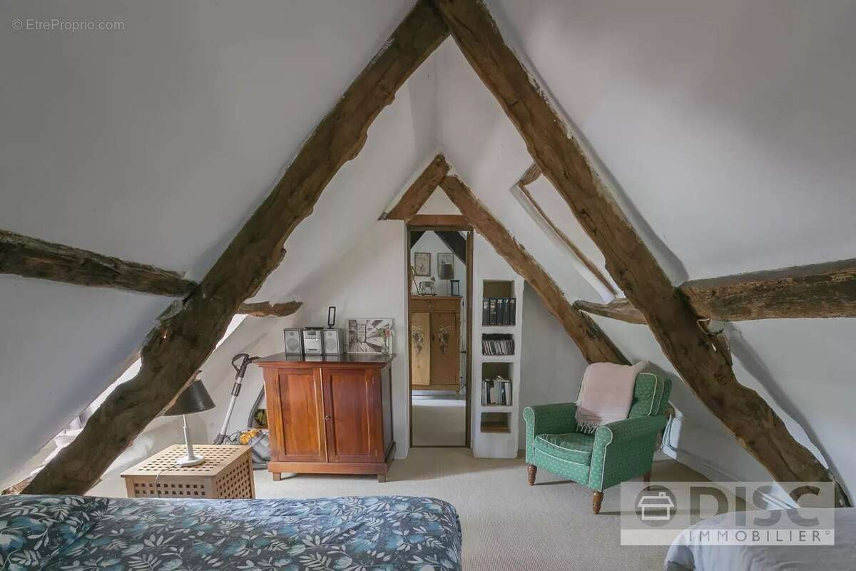 Propriété avec deux gites, camping, logement insolites. - photo 12