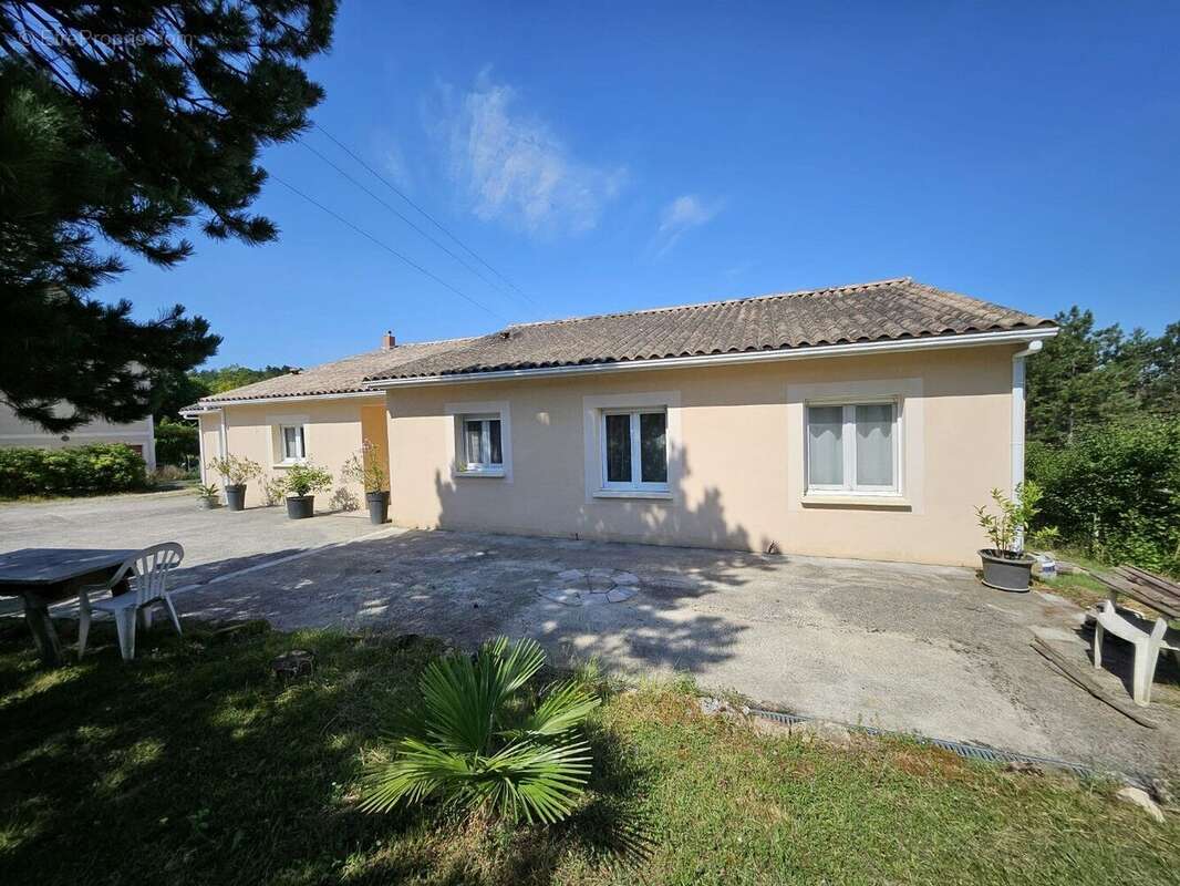 Maison à BASSILLAC