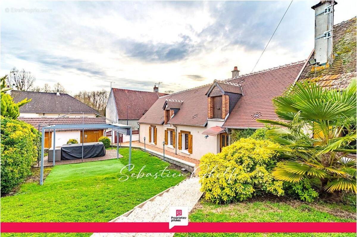 Maison à VILLEFRANCHE-SUR-CHER