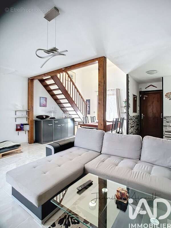 Photo 2 - Maison à DONNEMARIE-DONTILLY