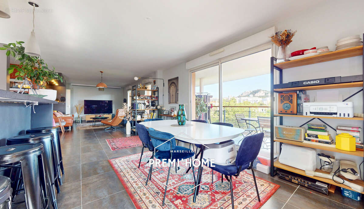 Appartement à MARSEILLE-8E
