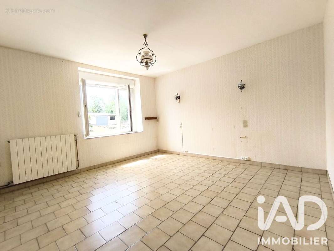 Maison 120 m² à Asse-Le-Boisne  - photo 5