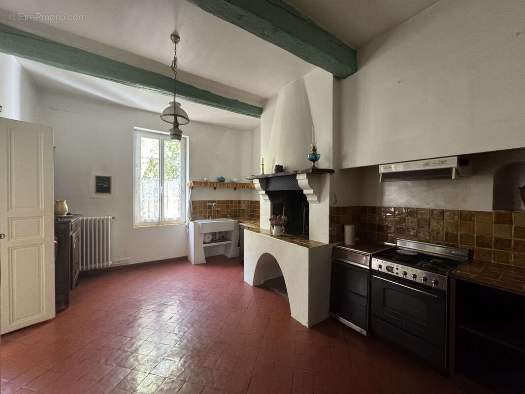 Maison à COURSAN