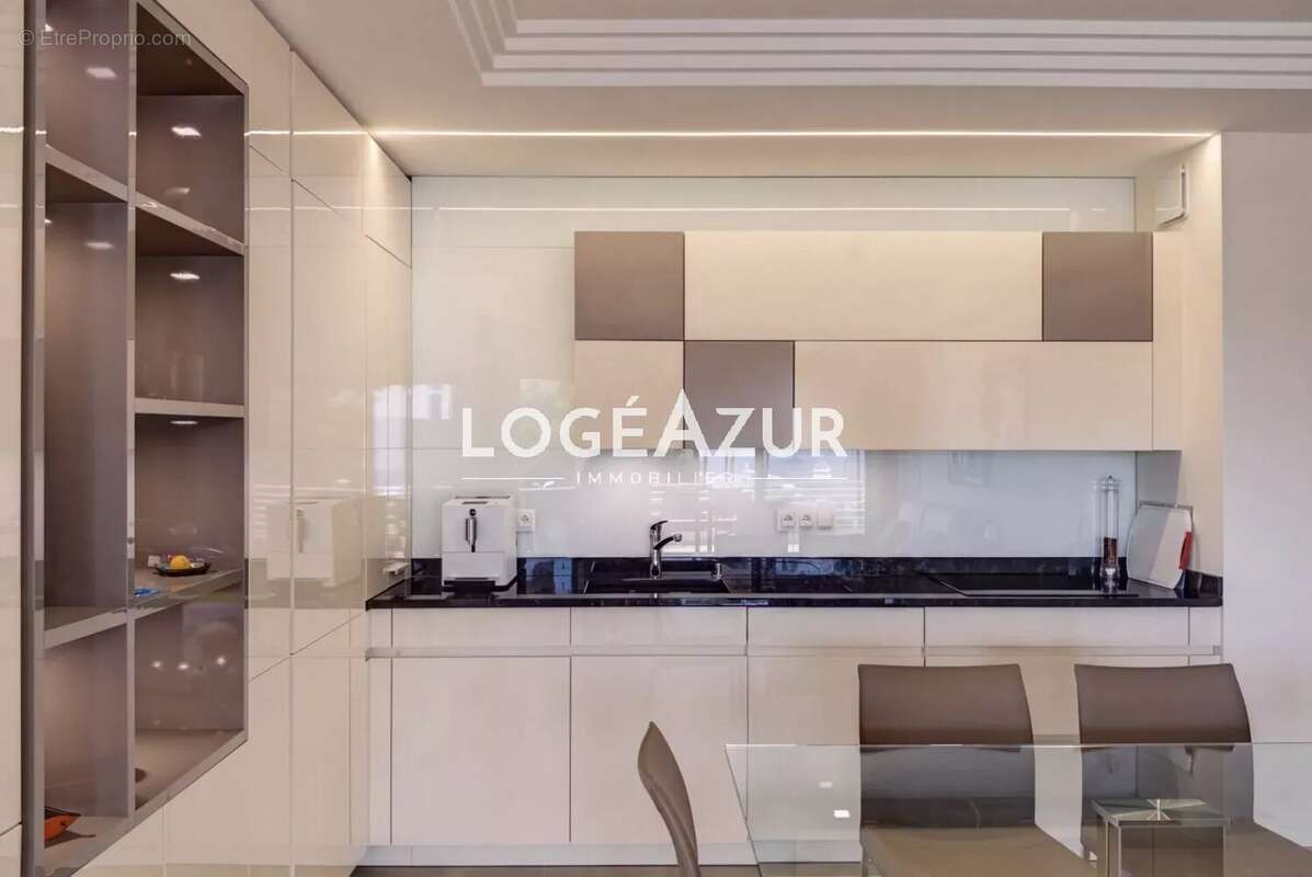 CANNES CROISETTE Appartement 4 Pièces Vue Mer - photo 15