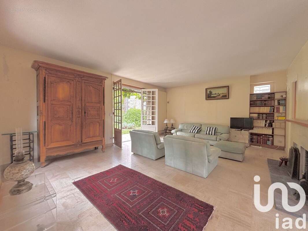 Photo 3 - Maison à BUCHERES