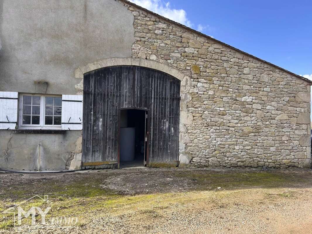 Maison à CAPLONG