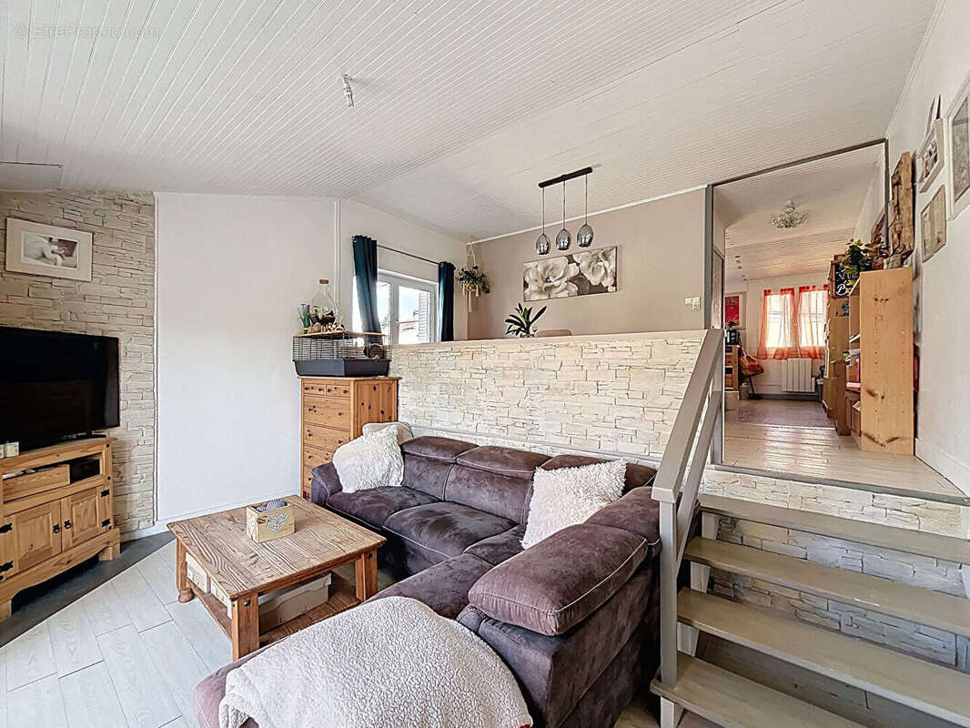 Appartement à MEXIMIEUX