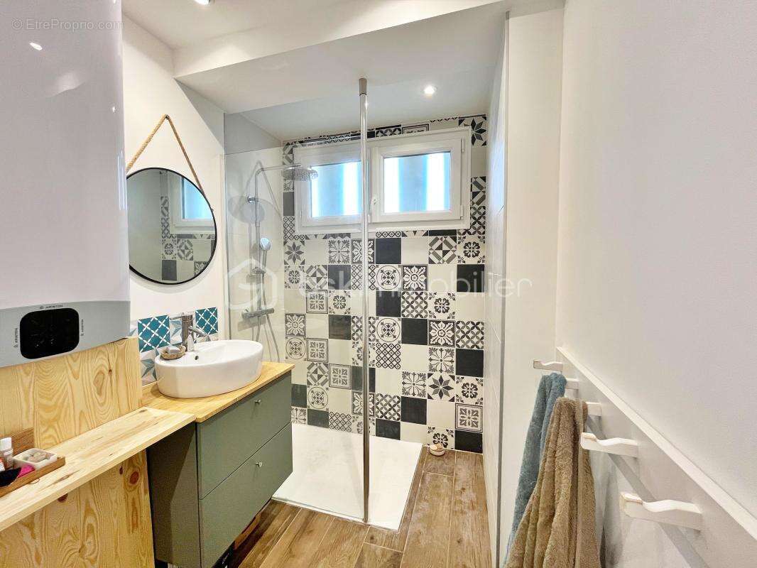 Appartement à BARBERAZ