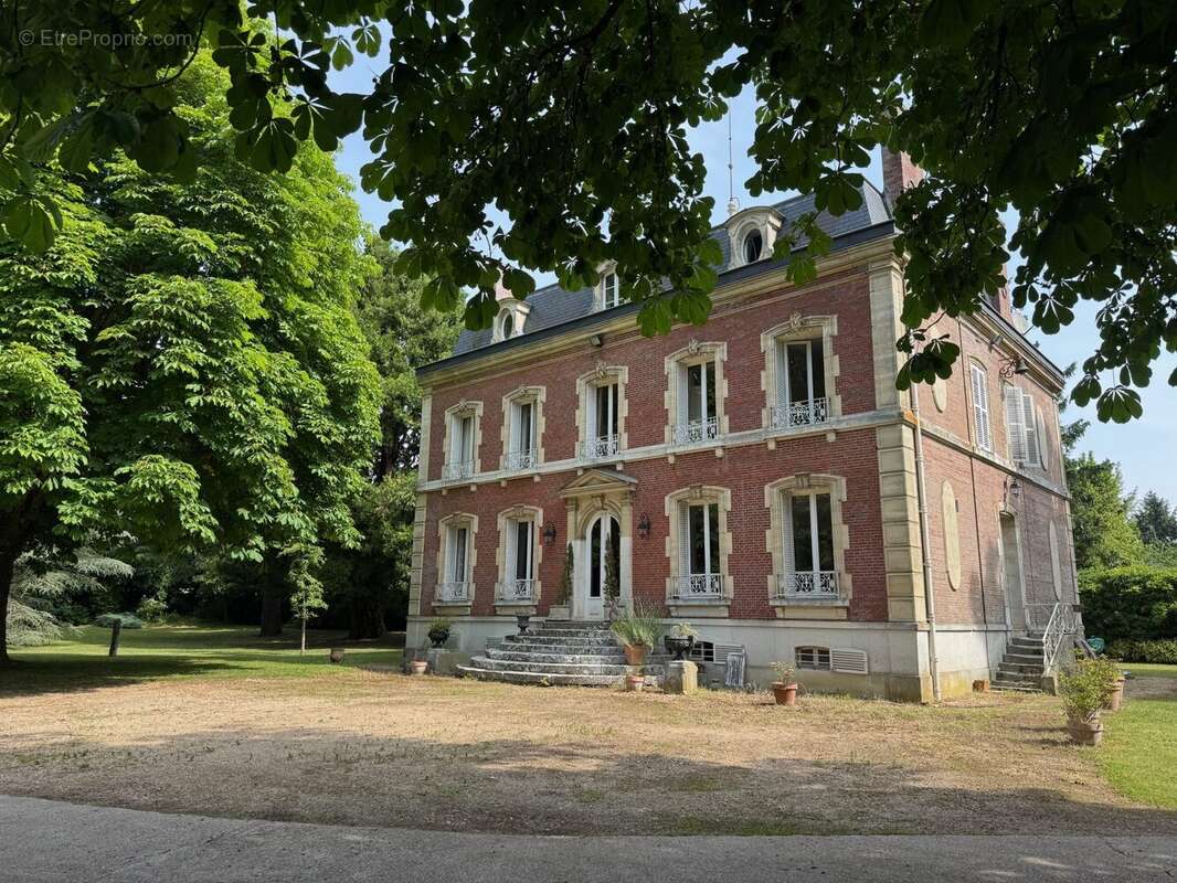 Autre à PACY-SUR-EURE