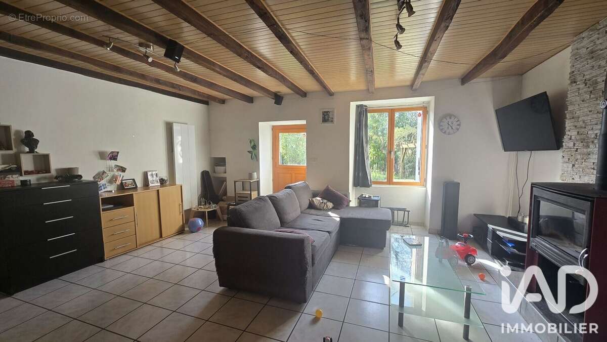 Photo 2 - Maison à GUENROUET