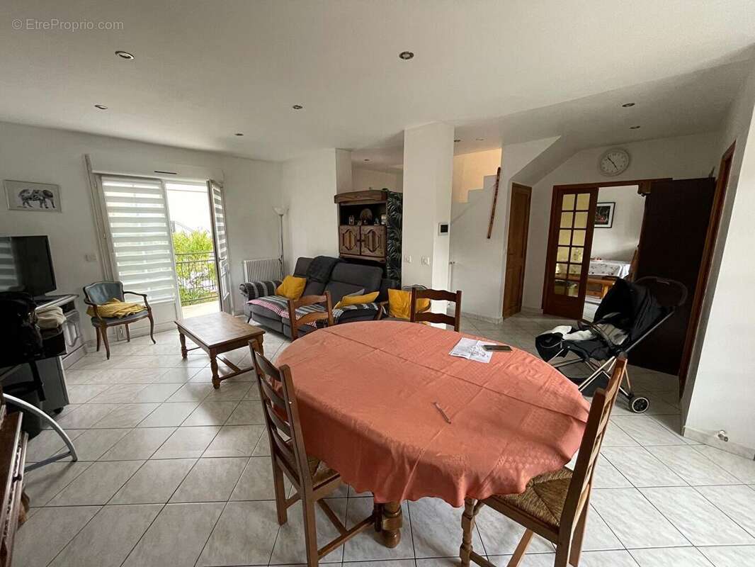 Maison à CHAMPIGNY-SUR-MARNE