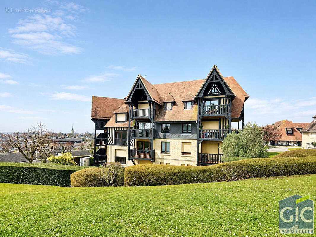 Appartement à DEAUVILLE