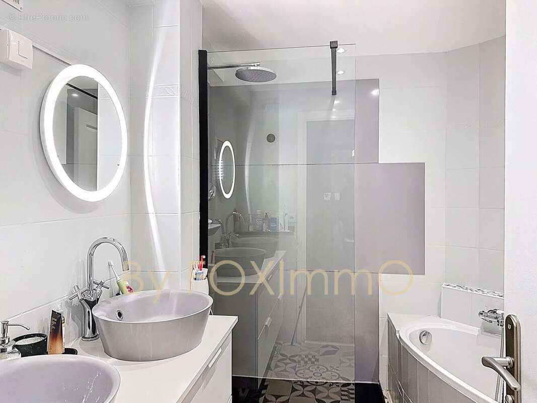 Appartement à CAGNES-SUR-MER