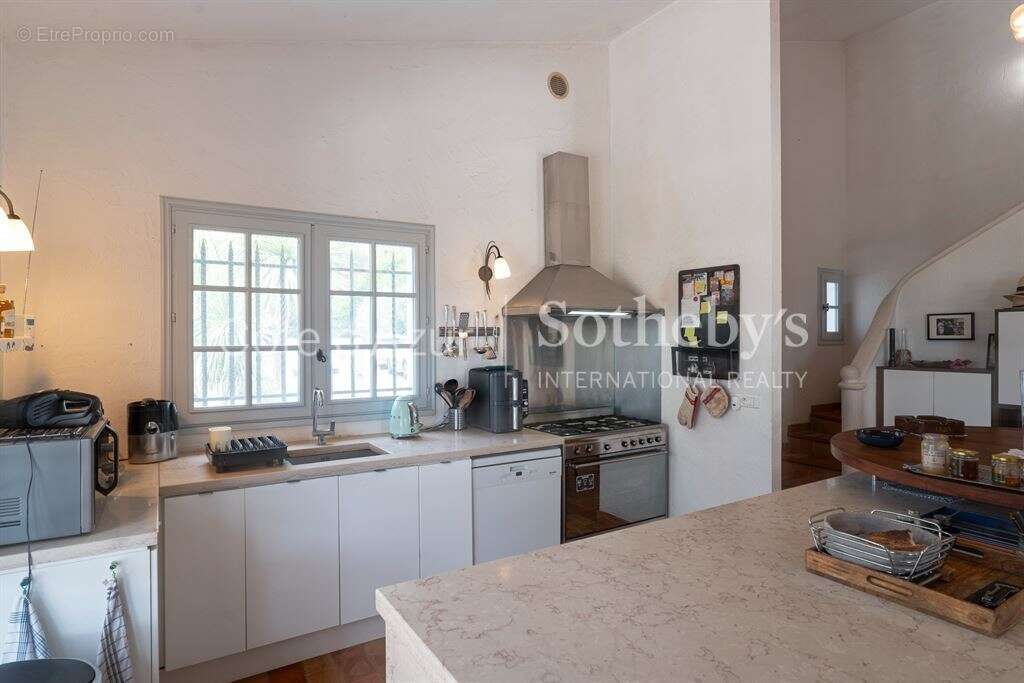 Maison à MOUGINS