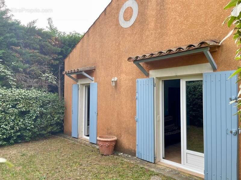 Maison à ROUSSILLON