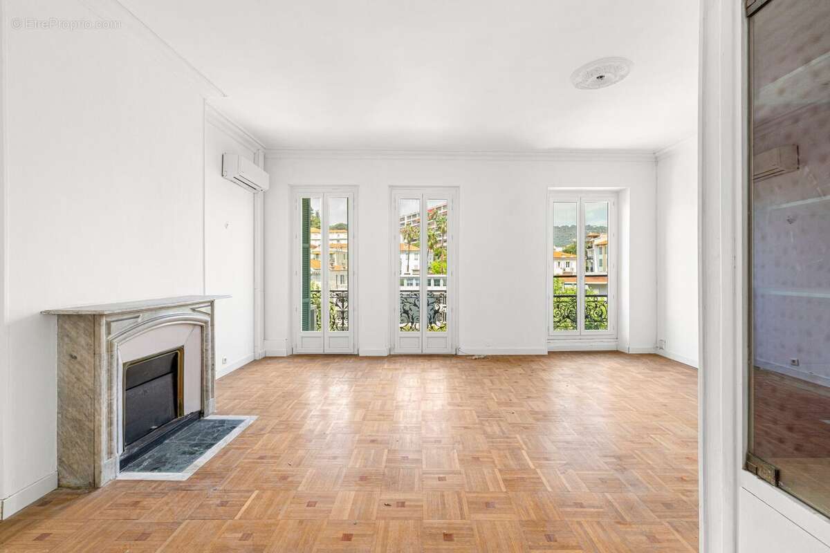 Appartement 90 m² à Nice  - photo 5