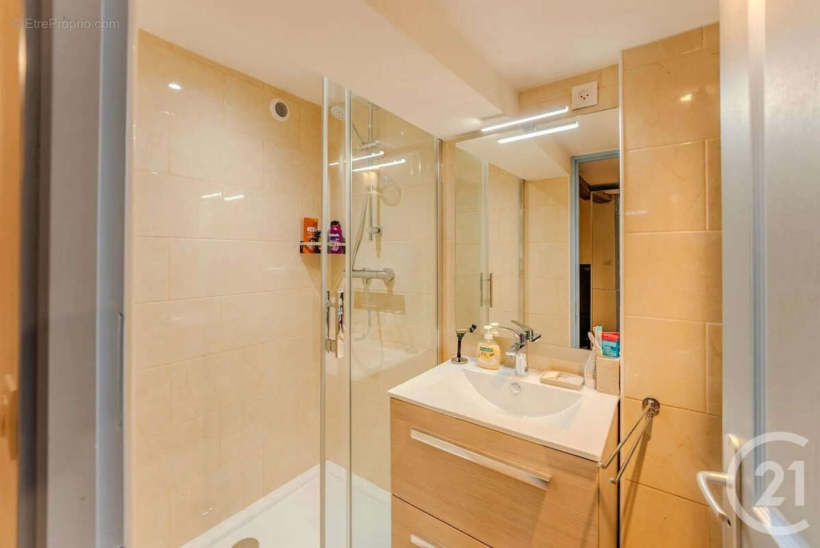 Maison à THOLLON-LES-MEMISES