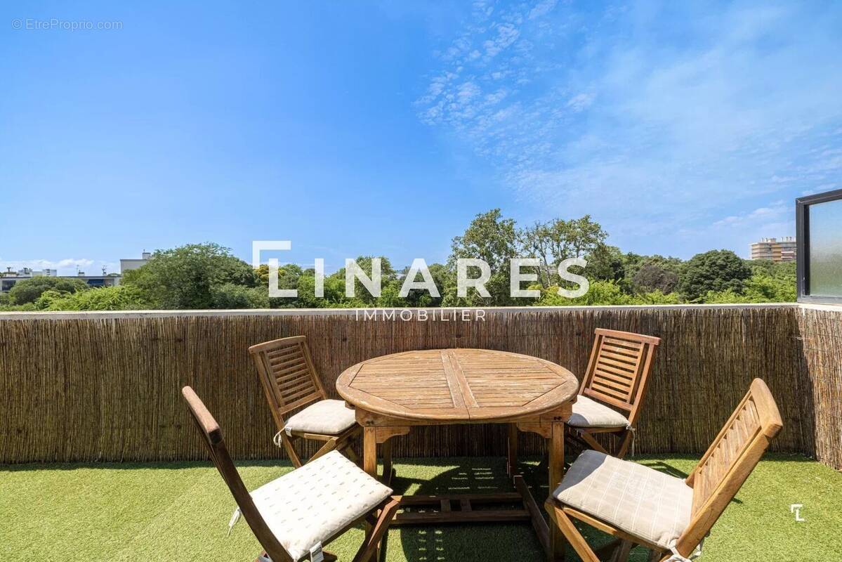 Appartement à MARSEILLE-9E