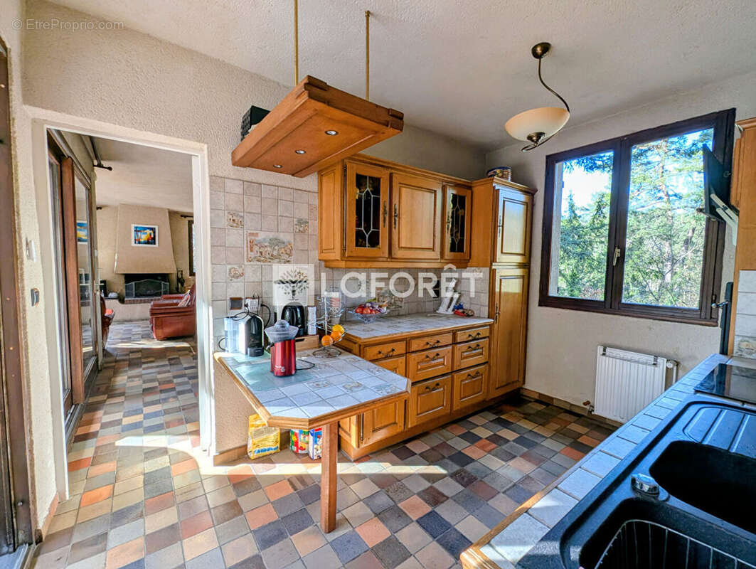 Maison à MILLY-LA-FORET