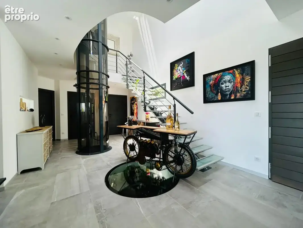 Maison 4 pièces 250 m² à vendre à Voiron (38500) - photo 3