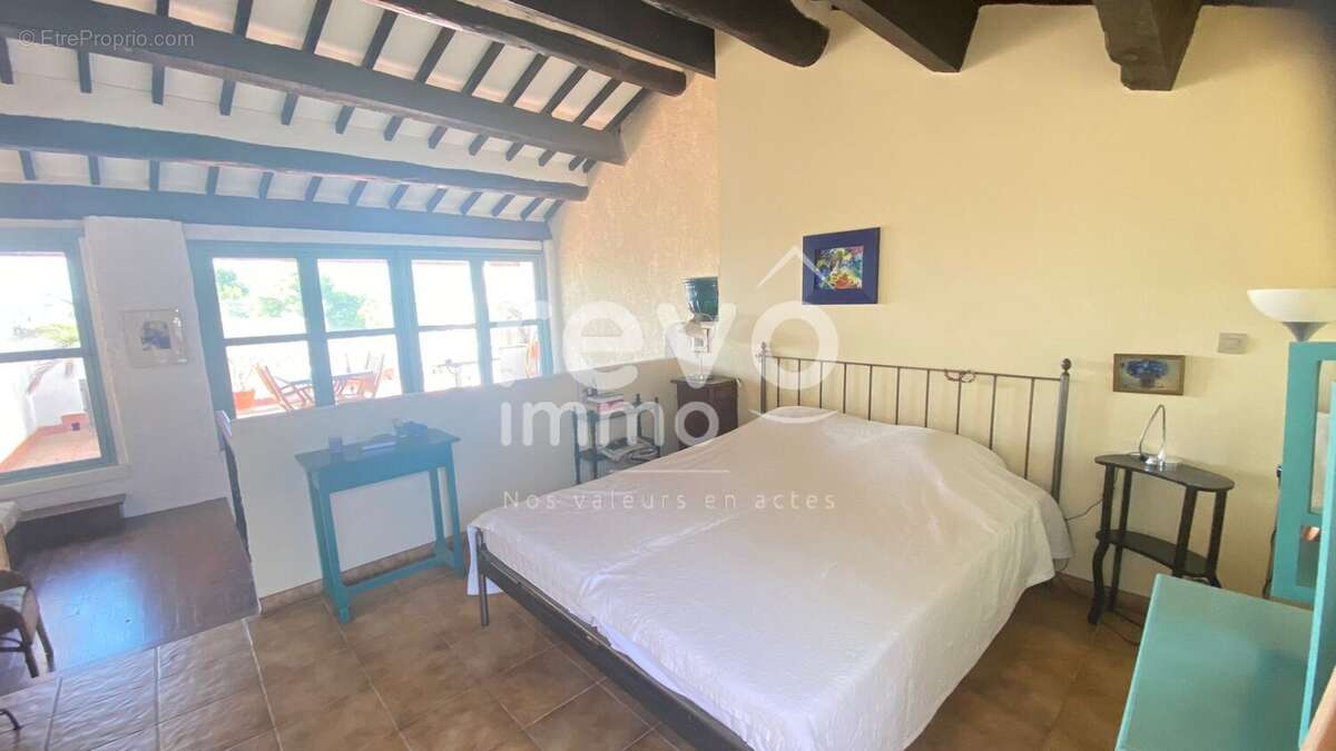 Appartement à NEZIGNAN-L'EVEQUE