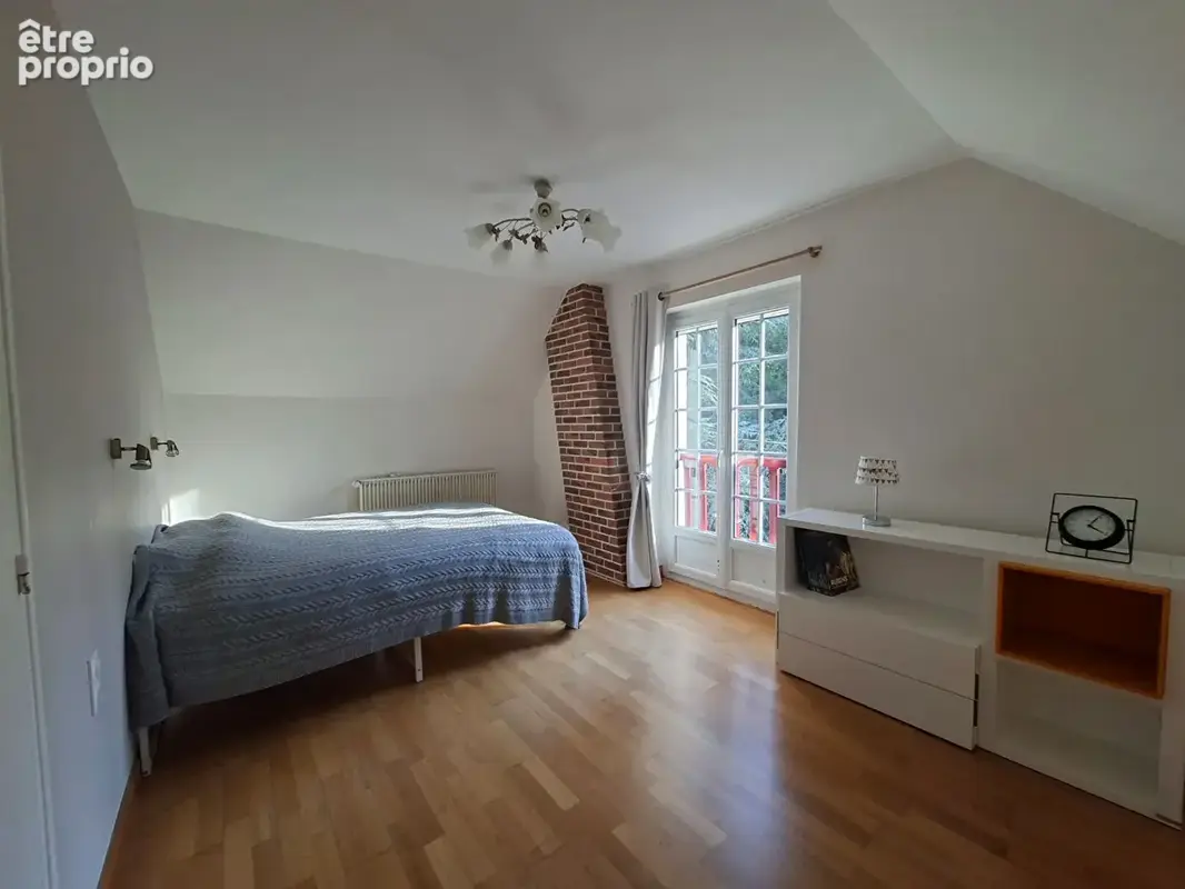 Maison Lisieux, 137 m², 5 ch dont 2 en rdc, 1sdb 1sd, 3138 m², véranda, pompe à chaleur. - photo 10