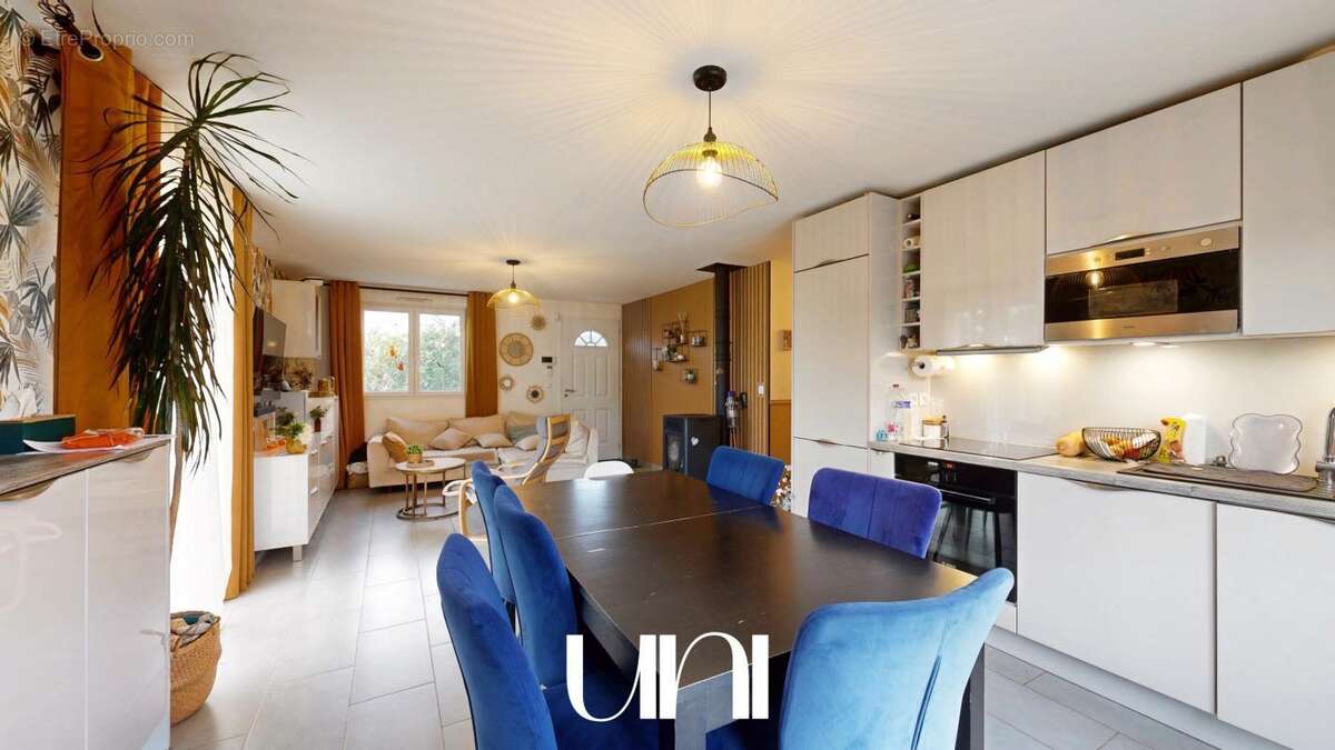 Maison à ANGERVILLE