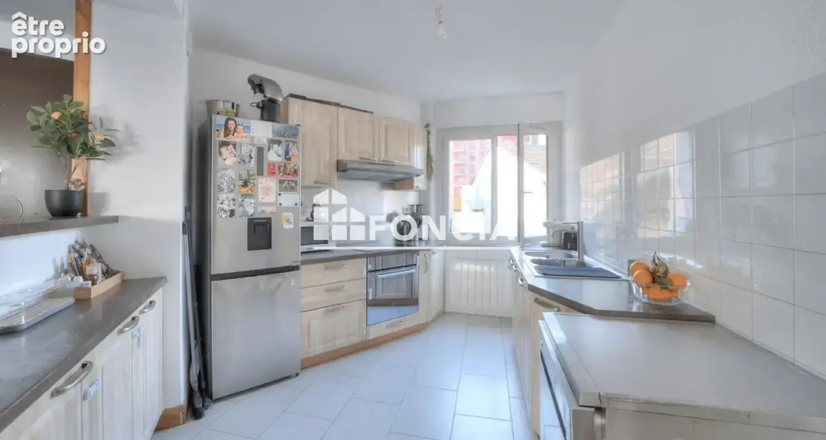 Appartement à BELLEGARDE-SUR-VALSERINE