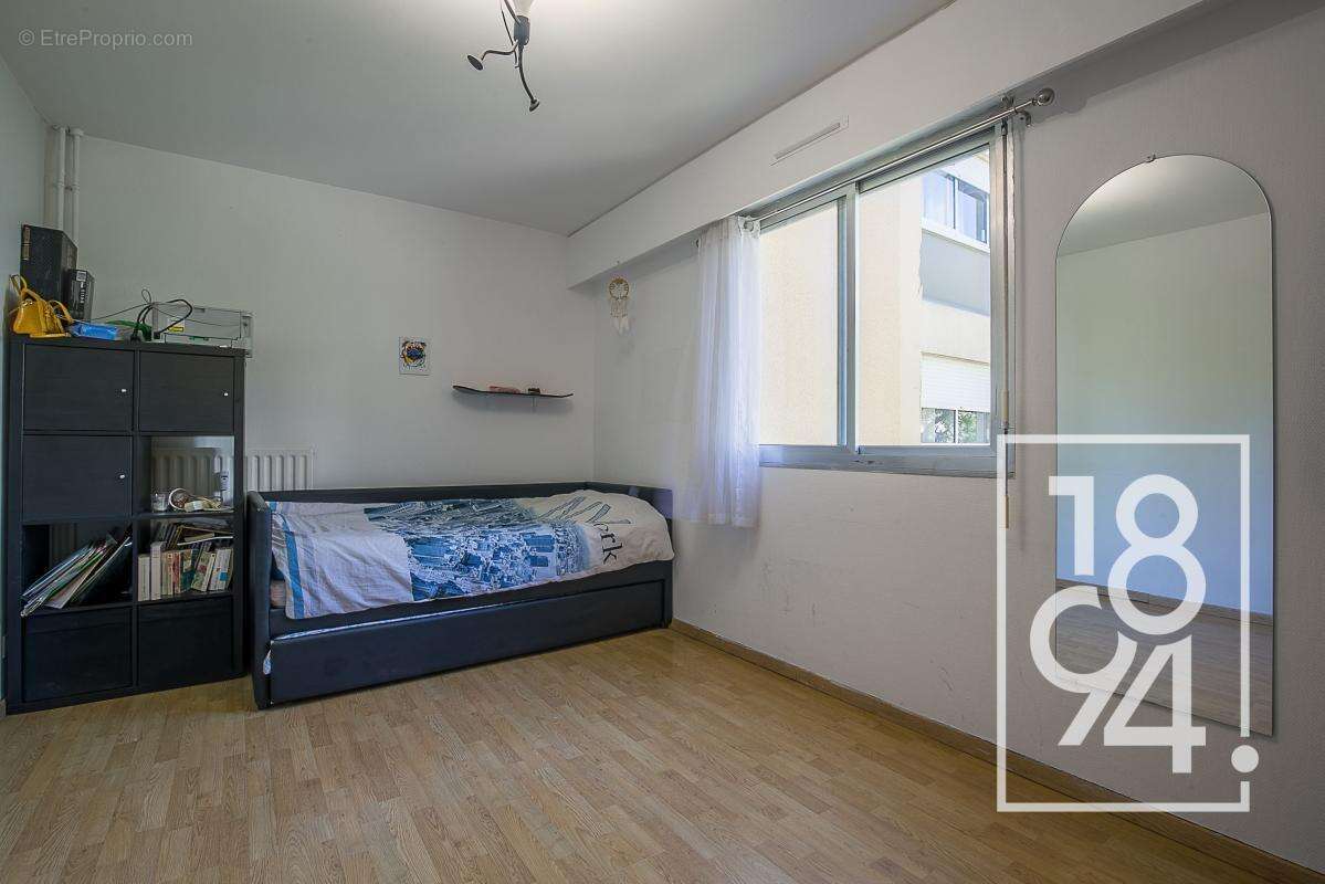 Appartement à MARSEILLE-9E
