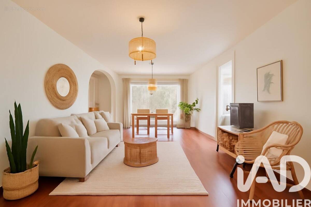 Photo 1 - Appartement à MARSEILLE-10E