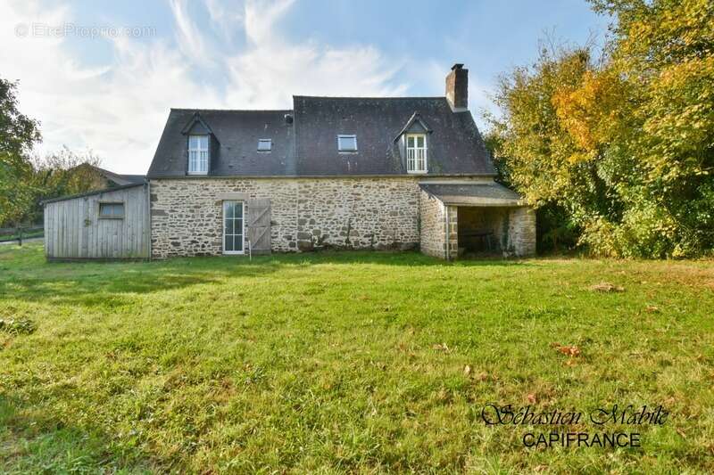 Maison à ROZ-SUR-COUESNON