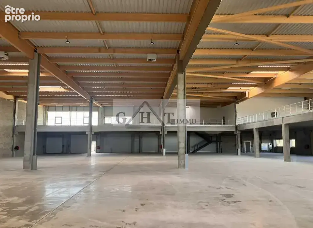 A vendre 3537 m² entrepot et bureaux a tremblay en france - photo 7