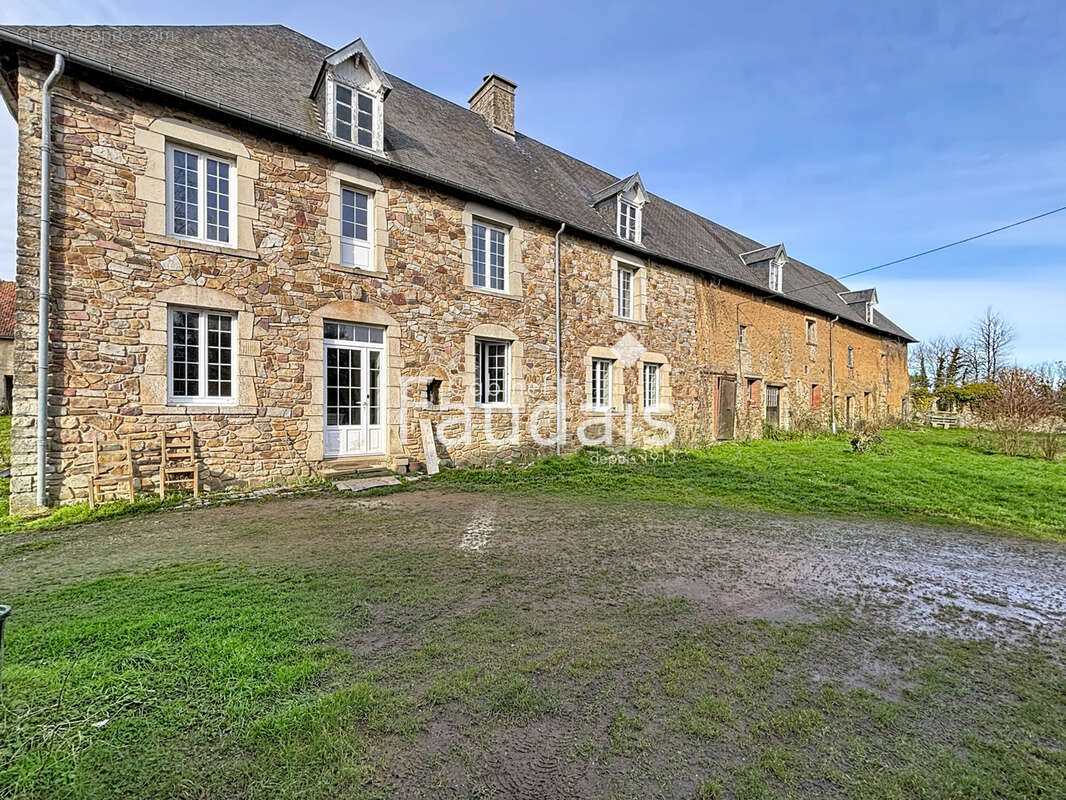 Maison à RAIDS