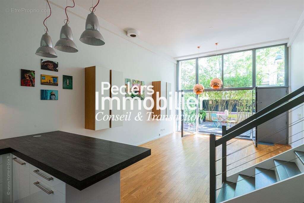 Loft familial d'exception de 112m2 avec terrasse et jardin  – nanterre centre ville - photo 4