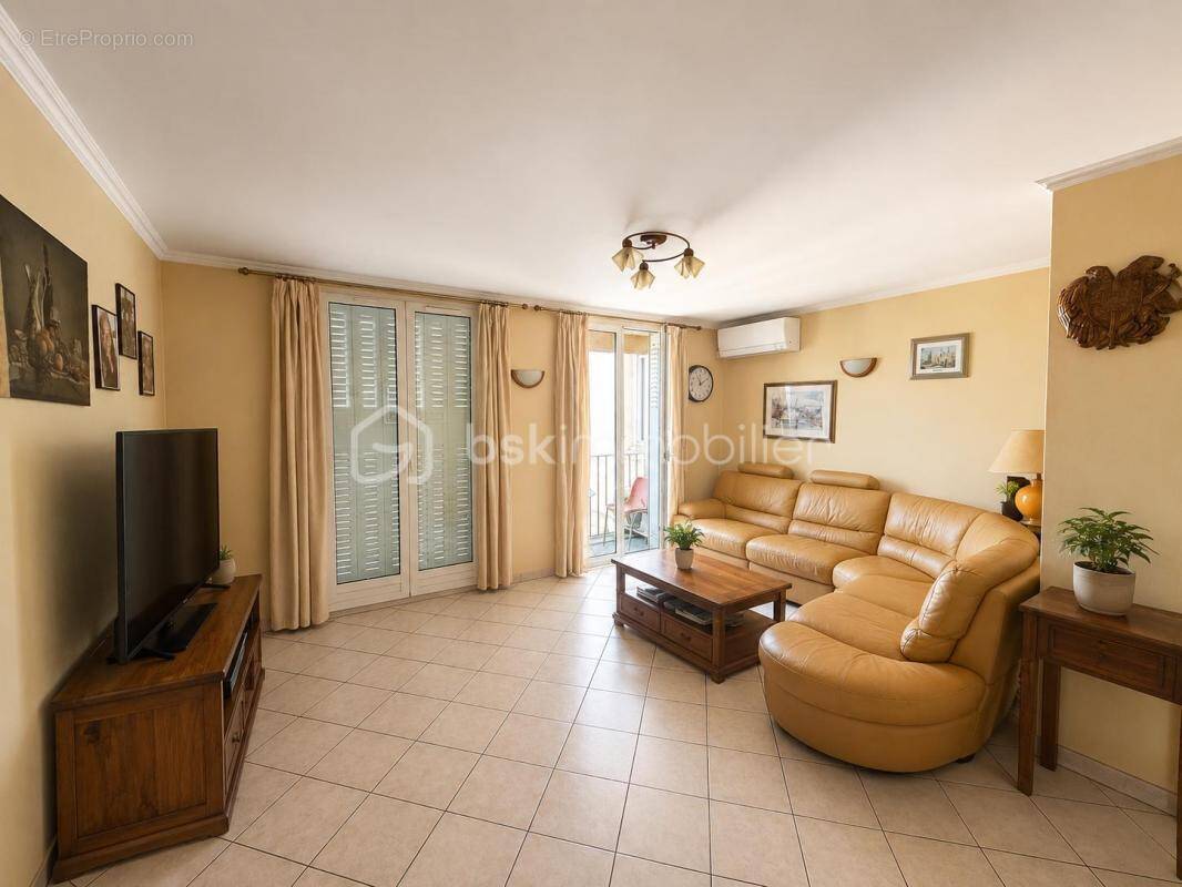 Appartement à MARSEILLE-12E