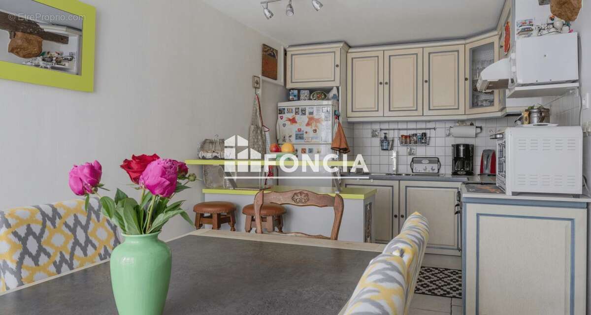 Maison à SAINT-GEORGES-DU-ROSAY