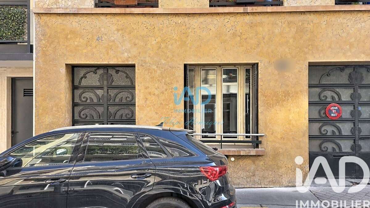 Photo 2 - Appartement à PARIS-15E