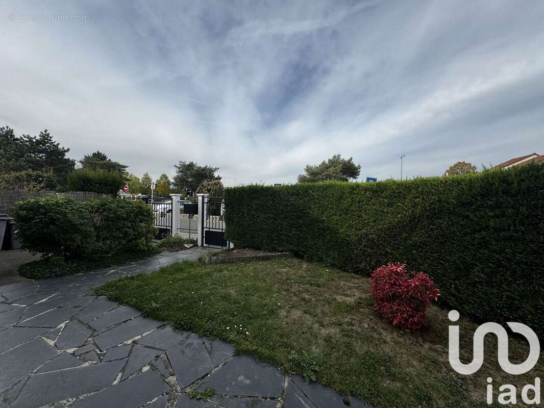 Photo 3 - Maison à CHILLY-MAZARIN